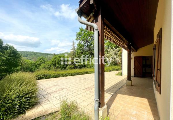 Maison 7 pièces - 225 m²