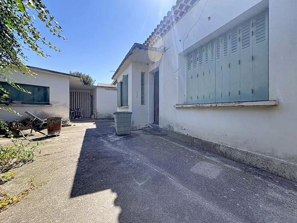 Maison Orange d'environ 110m² habitables