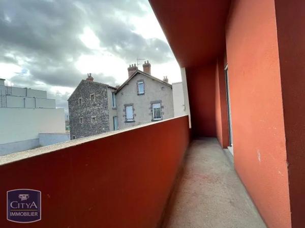 Appartement à louer 2 pièces 56m² Clermont-Ferrand (63100)