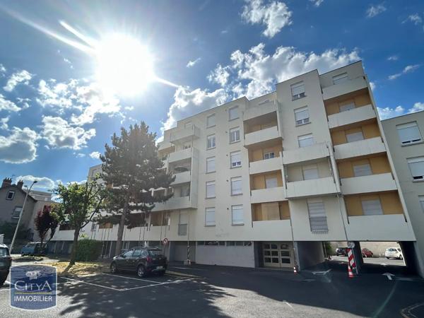 Appartement à louer 2 pièces 56m² Clermont-Ferrand (63100)