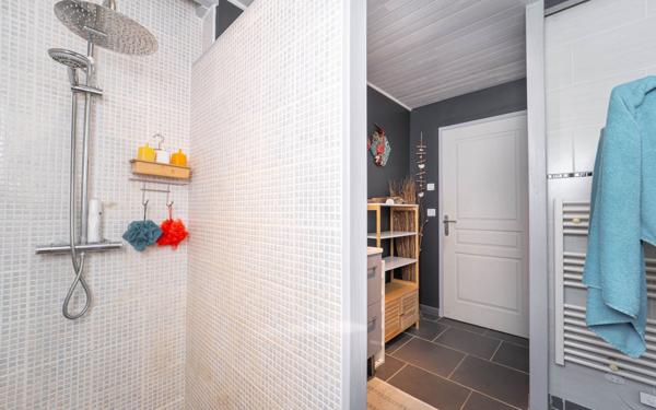 Maison à vendre    4 pièces •  Sainte-Eulalie-en-Born