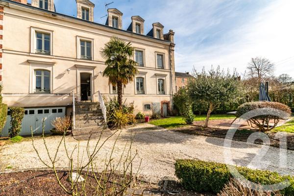 Maison à vendre  9 pièces - 201,55 m2 LAVAL - 53