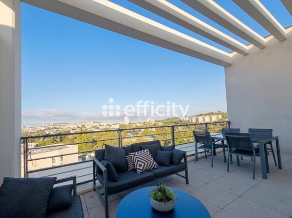 Appartement
         4 pièces
        - 88 m² 380 000 € *