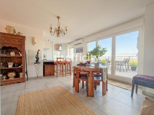 Appartement
         4 pièces
        - 88 m² 380 000 € *