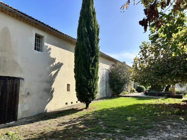 Grande maison avec piscine