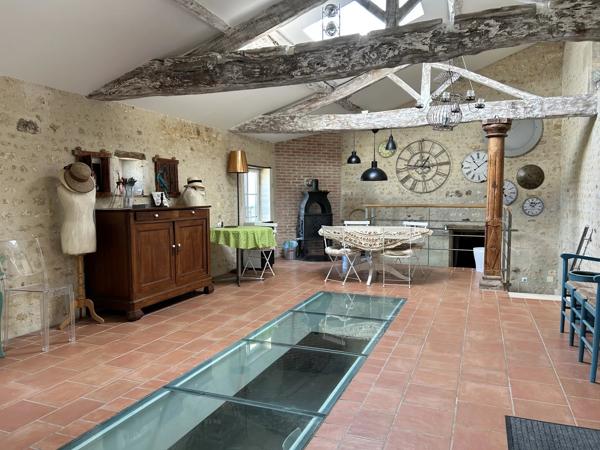 Grande maison avec piscine