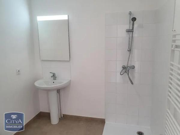 Appartement à louer 1 pièce 23m² Pierrefitte-sur-Seine (93380)