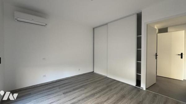 PINS-JUSTARET – FRAIS DE NOTAIRE INCLUS – Villa T5 113 m² + Double garage – Terrain 543 m²