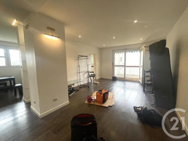 Appartement T3 à vendre  3 pièces - 61,64 m2 ST FONS - 69