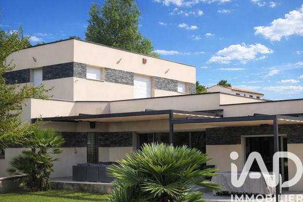 Maison à vendre 7 pièces 399 m² Avignon