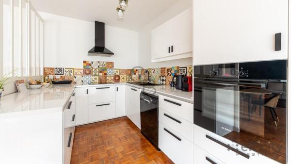 Appartement
         4 pièces
        - 86 m² 739 000 € *