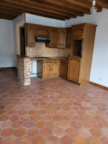 Appartement F1BIS 1ER ETAGE CENTRE GAILLON