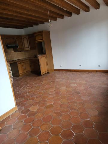Appartement F1BIS 1ER ETAGE CENTRE GAILLON