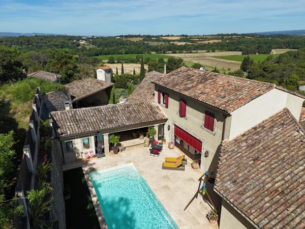 Maison de luxe, privatif avec piscine dans les environs de Carcassonne