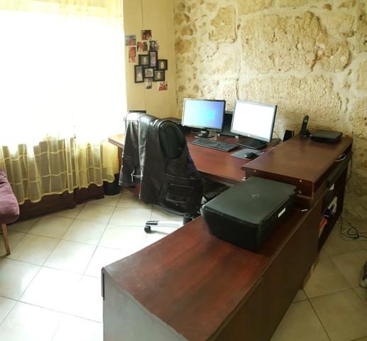 Maison à vendre P5 -160m2- Terrain 4044m2-Dépendances -Proche Astaffort