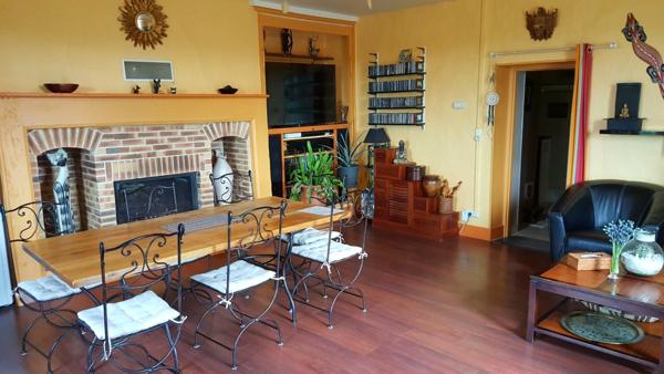 Maison à vendre P5 -160m2- Terrain 4044m2-Dépendances -Proche Astaffort