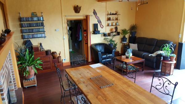 Maison à vendre P5 -160m2- Terrain 4044m2-Dépendances -Proche Astaffort