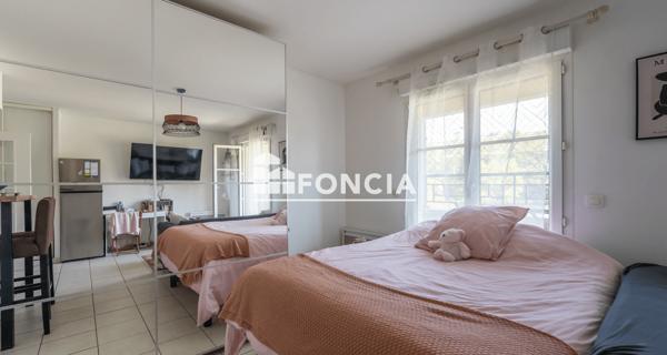 À vendre Studio 33 m² - Châtenay-malabry 92290