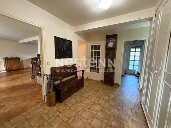 Nestenn Igny - Maison familiale 9 pièces, 7 chambres, calme et lumineuse, proche plateau de Saclay et 15 minutes de la Gare d'Igny (ligne V)