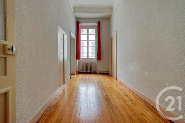 Appartement T7 à vendre  7 pièces - 219,66 m2 CHAMBERY - 73