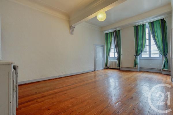 Appartement T7 à vendre  7 pièces - 219,66 m2 CHAMBERY - 73