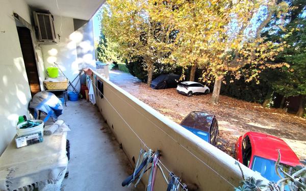 Appartement à vendre    3 pièces • 59 m2 Avignon