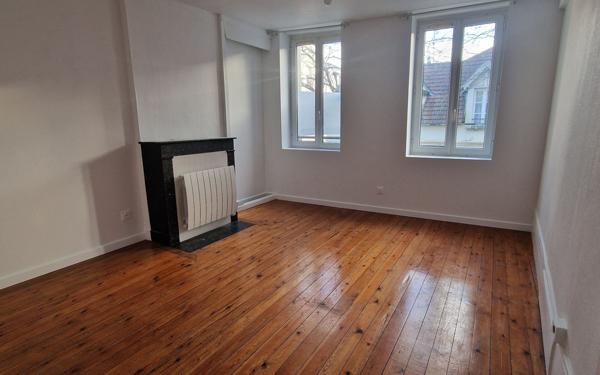 Appartement à louer    2 pièces •  Mantes-la-Jolie