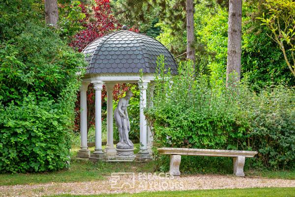 Château « Folie XVIIIème » au bord de l’Eure