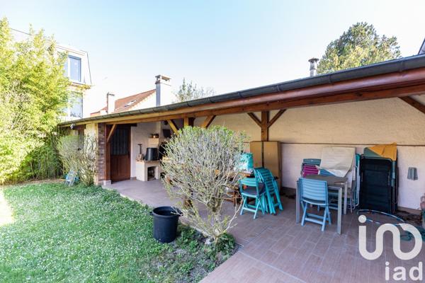 Pavillon 7 pièces de 170 m² à Choisy-le-Roi (94600)