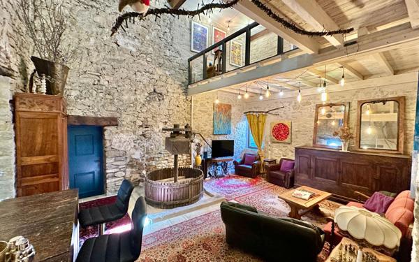 Maison à vendre    7 pièces •  Antugnac