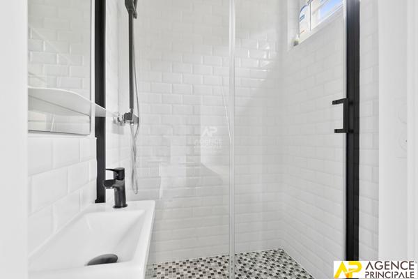 Appartement Maisons Laffitte 5 pièce(s) 79 m2 €495 000 ** - Référence 458