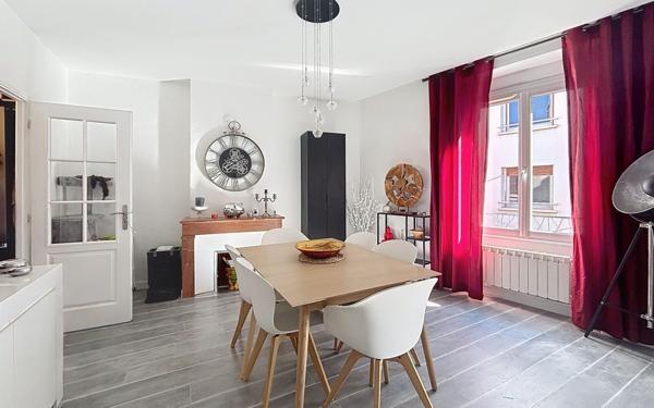 Appartement à vendre    4 pièces • 103 m2 Saint-Étienne