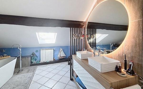 Appartement à vendre    4 pièces • 103 m2 Saint-Étienne