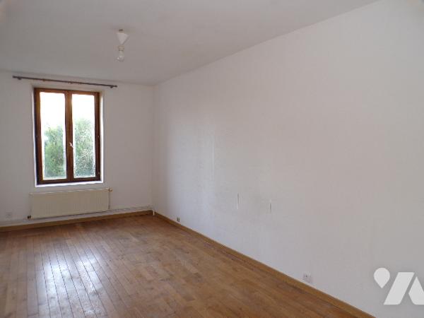 Maison de village de type 4