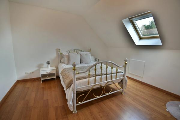 Maison à vendre 8 pièces LEVES (28)