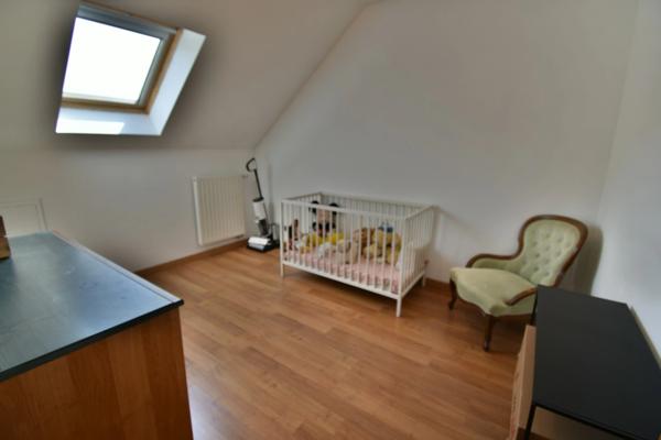 Maison à vendre 8 pièces LEVES (28)