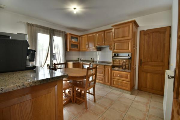 Maison à vendre 8 pièces LEVES (28)