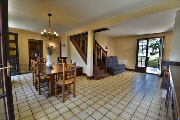 Maison à vendre 5 pièces BEVILLE LE COMTE (28)