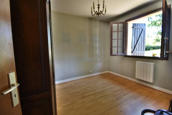 Maison à vendre 5 pièces BEVILLE LE COMTE (28)