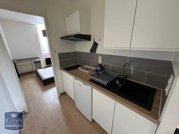 Appartement à louer 2 pièces 28.4m² Périgueux (24000)