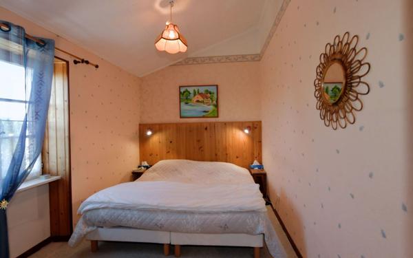 Maison à vendre    7 pièces • 204 m2 Saint-Xandre