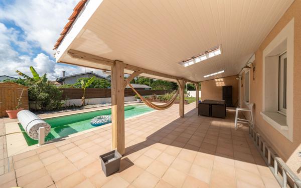 Maison à vendre    5 pièces •  Gujan-Mestras