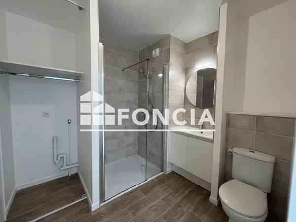 Location Appartement 2 pièces 39.96 m² - Laval 53000