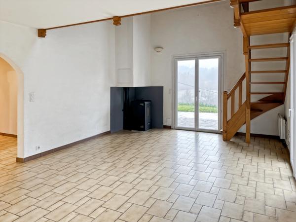 Maison à vendre 7 pièces FRANGY (74)