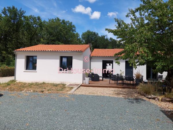 Maison à vendre 4 pièces de 109 m²
