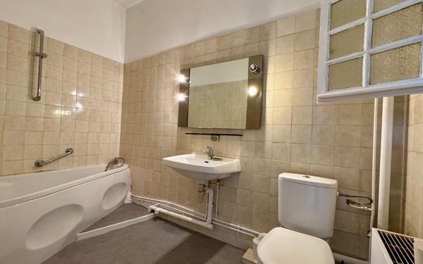 Maison à vendre    4 pièces •  Istres