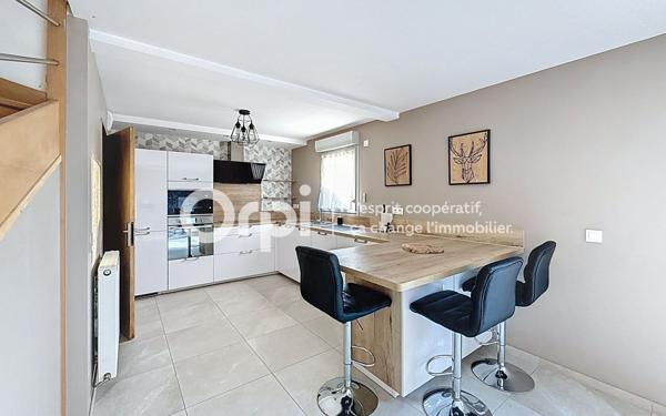 Maison à vendre    5 pièces • 120 m2 Mercury