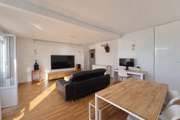 Appartement 3 pièces - 63 m² Exclusivité efficity