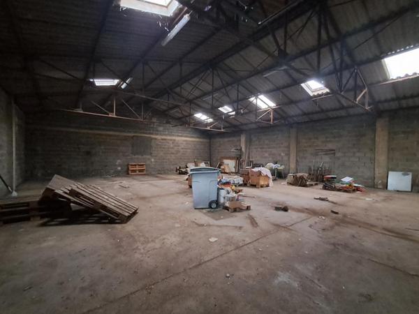 Parking / box  540 m2