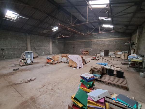 Parking / box  540 m2